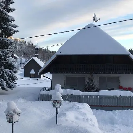Bed & Breakfast Sporthostel Roessle 2*