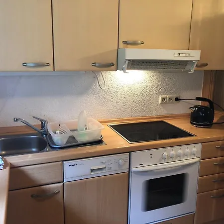 Sporthostel Roessle Шлухзее