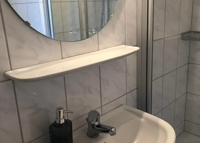 Nocleg ze śniadaniem Sporthostel Roessle 3*